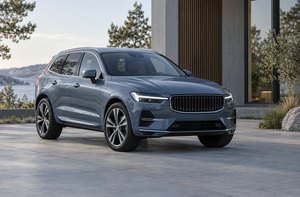 Кроссовер класса Volvo XC60